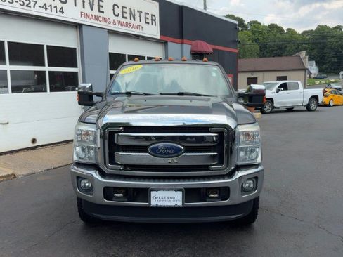 Used 2016 Ford F250 XLT w/ XLT Premium Package AWD/4WD image 2