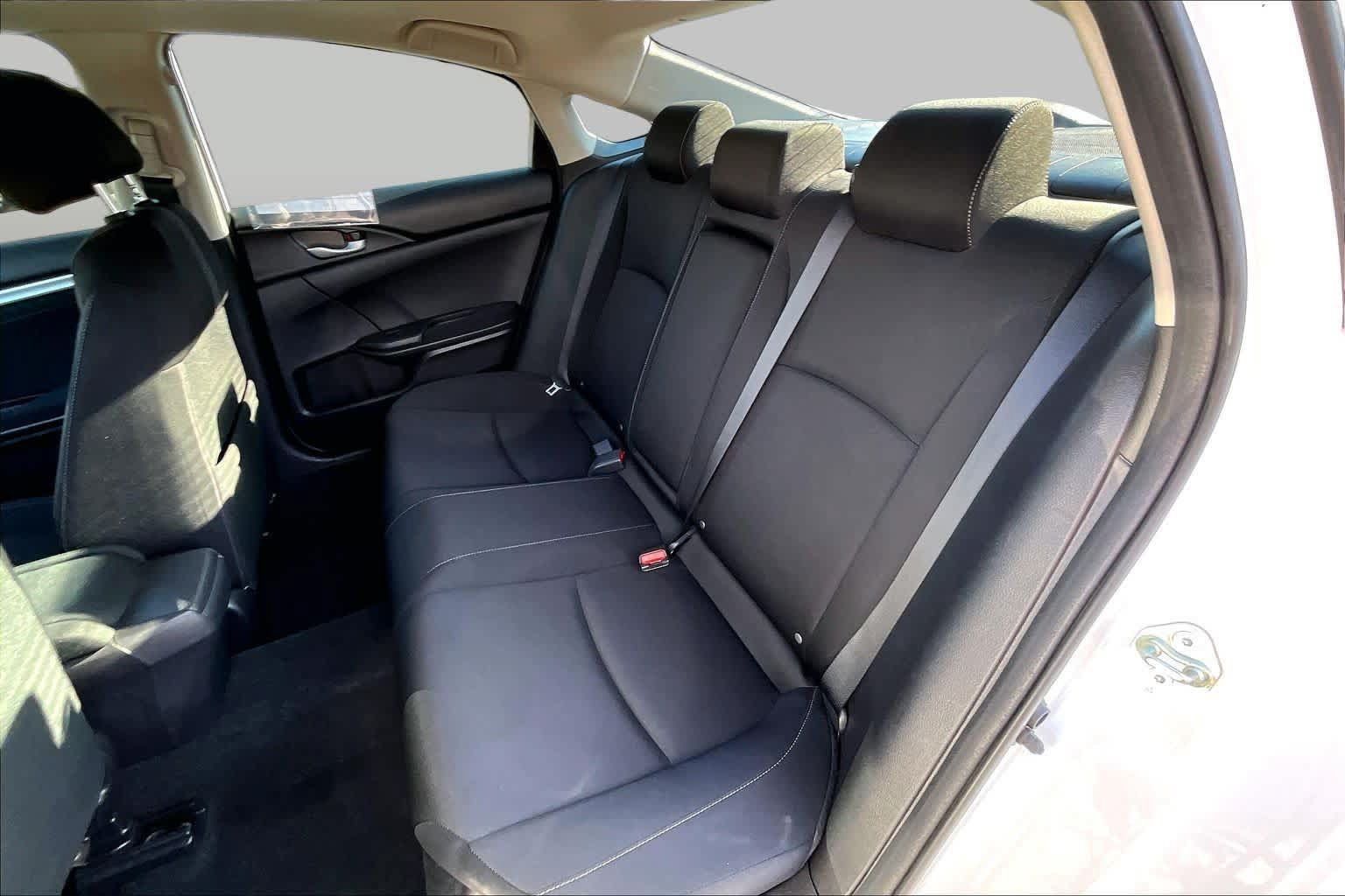Used 2018 Honda Civic EX image 18