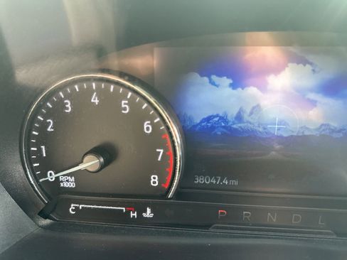 Used 2023 Ford Explorer XLT RWD image 18
