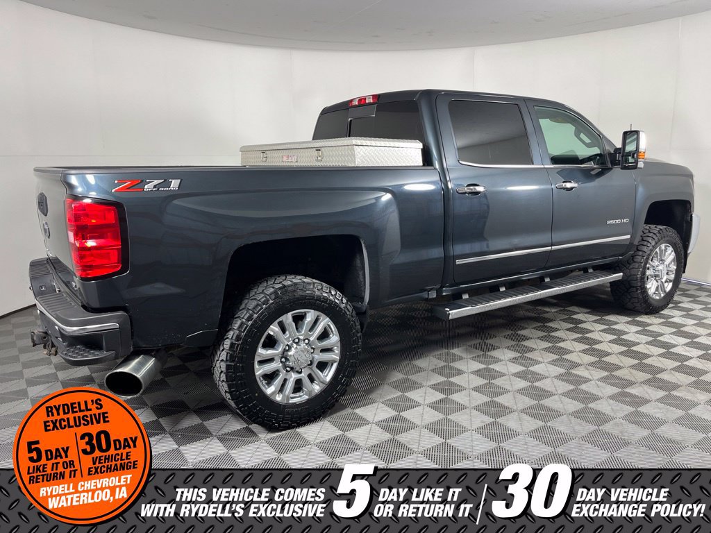 Used 2019 Chevrolet Silverado 2500 LTZ w/ Duramax Plus Package AWD/4WD image 3