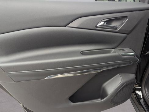 New 2026 Chevrolet Traverse LT w/ Driver Confidence Package image 25