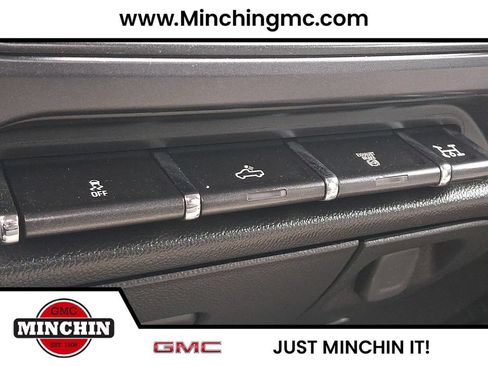 Used 2015 GMC Sierra 3500 4x4 Regular Cab w/ Sierra Convenience Package image 21