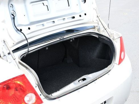 Used 2010 Chevrolet Cobalt LT FWD image 24