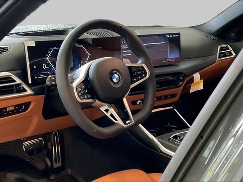 New 2026 BMW 330i xDrive Sedan w/ M Sport Package AWD/4WD image 9