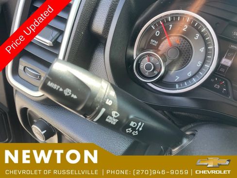 Used 2020 RAM 1500 Big Horn AWD/4WD image 14