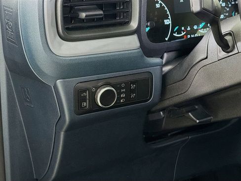 Used 2024 Ford Maverick XLT w/ XLT Luxury Package image 12