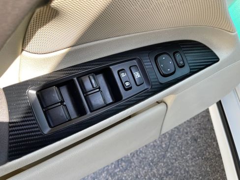 Used 2013 Lexus IS 250 w/ Premium Pkg Value Edition RWD image 19