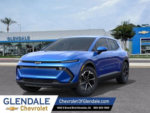 New 2026 Chevrolet Equinox EV LT image 6