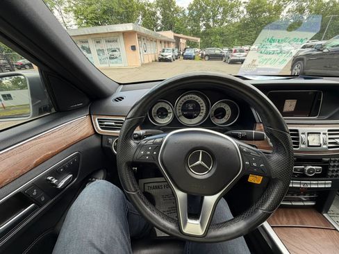 Used 2015 Mercedes-Benz E 350 4MATIC Sedan image 24