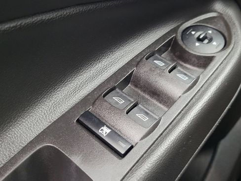 Used 2018 Ford Escape SE image 27