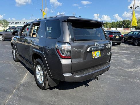 Used 2016 Toyota 4Runner SR5 AWD/4WD image 88