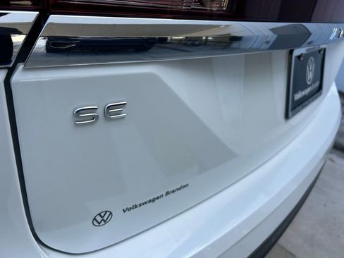 New 2026 Volkswagen Atlas SE FWD image 29