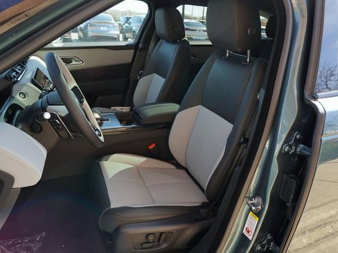 New 2026 Land Rover Range Rover Velar Dynamic SE image 14