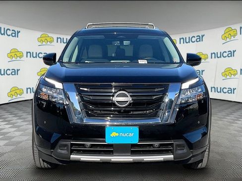 Used 2023 Nissan Pathfinder SL w/ SL Premium Package AWD/4WD image 2