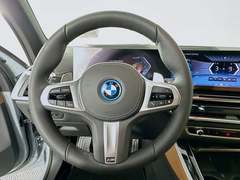 New 2026 BMW X5 xDrive50e w/ M Sport Package image 10