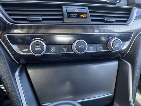 Used 2022 Honda Accord Sport image 27