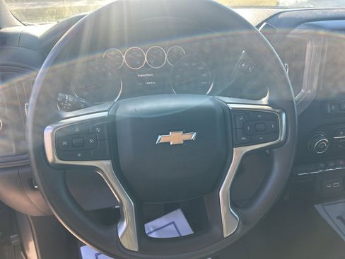 Used 2022 Chevrolet Silverado 1500 Custom w/ Safety Confidence Package image 13