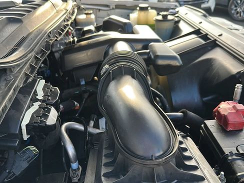 Used 2019 Ford F250 XL w/ Power Equipment Group RWD image 19