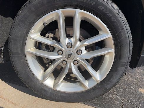 Used 2023 Dodge Durango GT AWD/4WD image 6