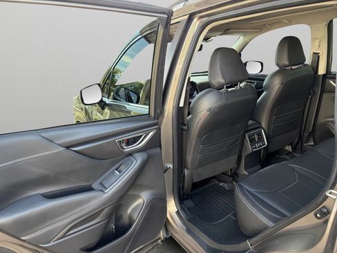 Used 2019 Subaru Forester Touring AWD/4WD image 14