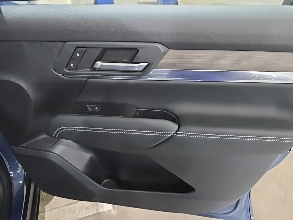 New 2027 GMC Terrain Denali AWD/4WD image 9