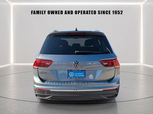 Used 2023 Volkswagen Tiguan SE FWD image 5
