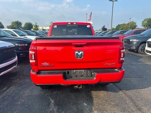 Used 2022 RAM 2500 Big Horn w/ Level C Equiment Group AWD/4WD image 3