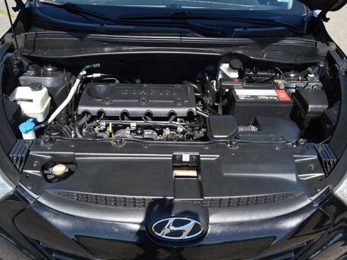Used 2012 Hyundai Tucson GLS AWD/4WD image 31