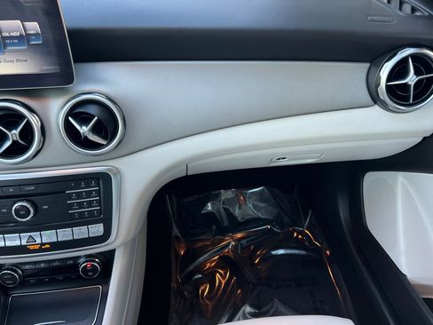 Certified 2020 Mercedes-Benz GLA 250 GLA 250 image 29