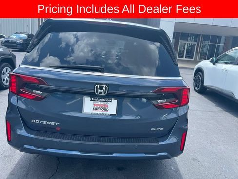 Used 2025 Honda Odyssey Elite image 14