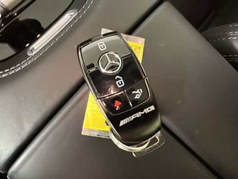 Used 2023 Mercedes-Benz GLE 53 AMG 4MATIC image 21