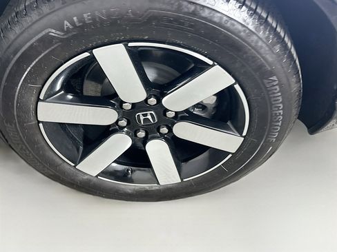 Used 2025 Honda Prologue Touring image 11