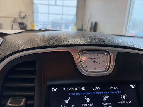 Used 2020 Chrysler 300 Touring L w/ Quick Order Package 2EF image 47