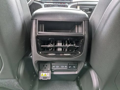 New 2026 Jeep Grand Cherokee Limited AWD/4WD image 14