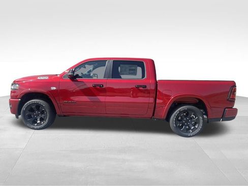 New 2026 RAM 1500 4x4 Crew Cab image 8