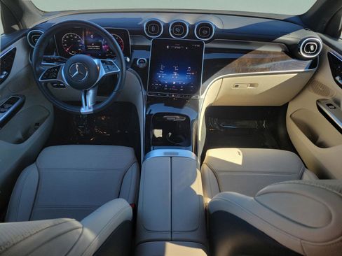 Certified 2023 Mercedes-Benz GLC 300 4MATIC image 11