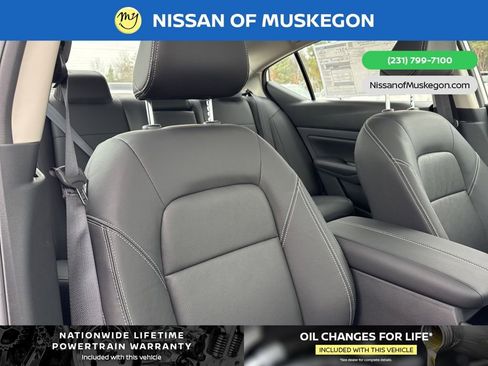 New 2025 Nissan Altima 2.5 SL image 28