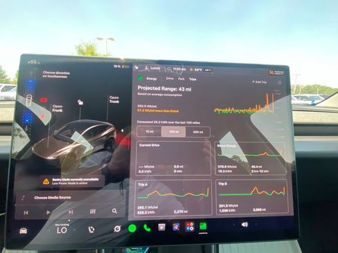 Used 2026 Tesla Model Y AWD image 13