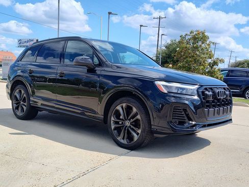 Used 2025 Audi Q7 3.0T Premium Plus w/ Premium Plus Package AWD/4WD image 17