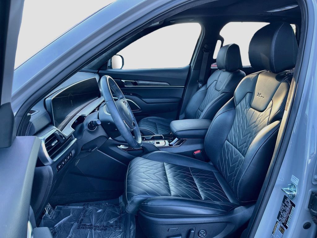 Used 2025 Kia Telluride SX Prestige X-Pro AWD/4WD image 22