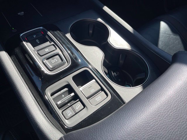 Used 2025 Honda Pilot EX-L image 25