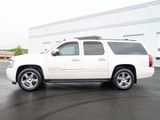 Used 2013 Chevrolet Suburban LTZ image 3