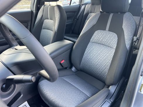 New 2026 Nissan Sentra SV w/ SV Convenience Package FWD image 28