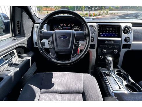Used 2012 Ford F150 FX4 w/ Max Trailer Tow Pkg AWD/4WD image 5