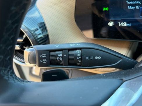 Used 2025 Chevrolet Equinox ACTIV w/ Safety and Technology Package FWD image 49
