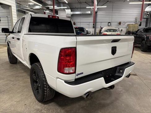 Certified 2017 RAM 1500 Express w/ Express Value Package image 38