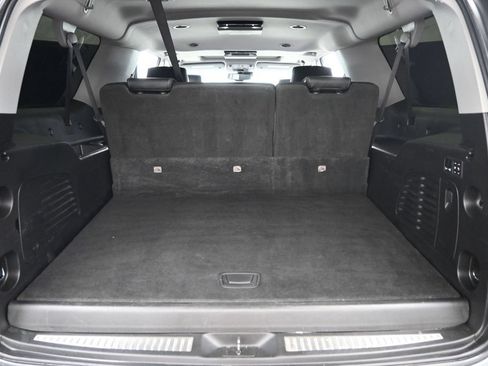 Used 2018 GMC Yukon XL Denali w/ Denali Ultimate Package AWD/4WD image 22