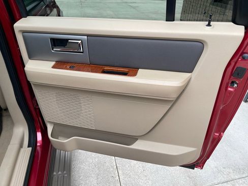 Used 2008 Ford Expedition EL Eddie Bauer image 43