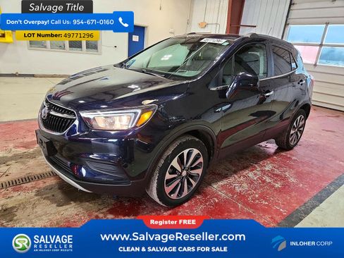 Used 2022 Buick Encore Preferred w/ Safety Package AWD/4WD image 1