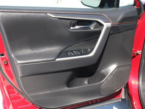 Certified 2024 Toyota RAV4 Adventure AWD/4WD image 10